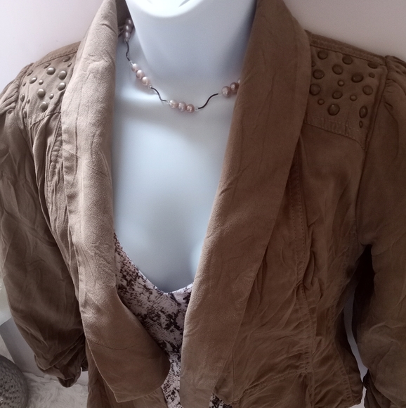 Jacket - Picture 6 of 7